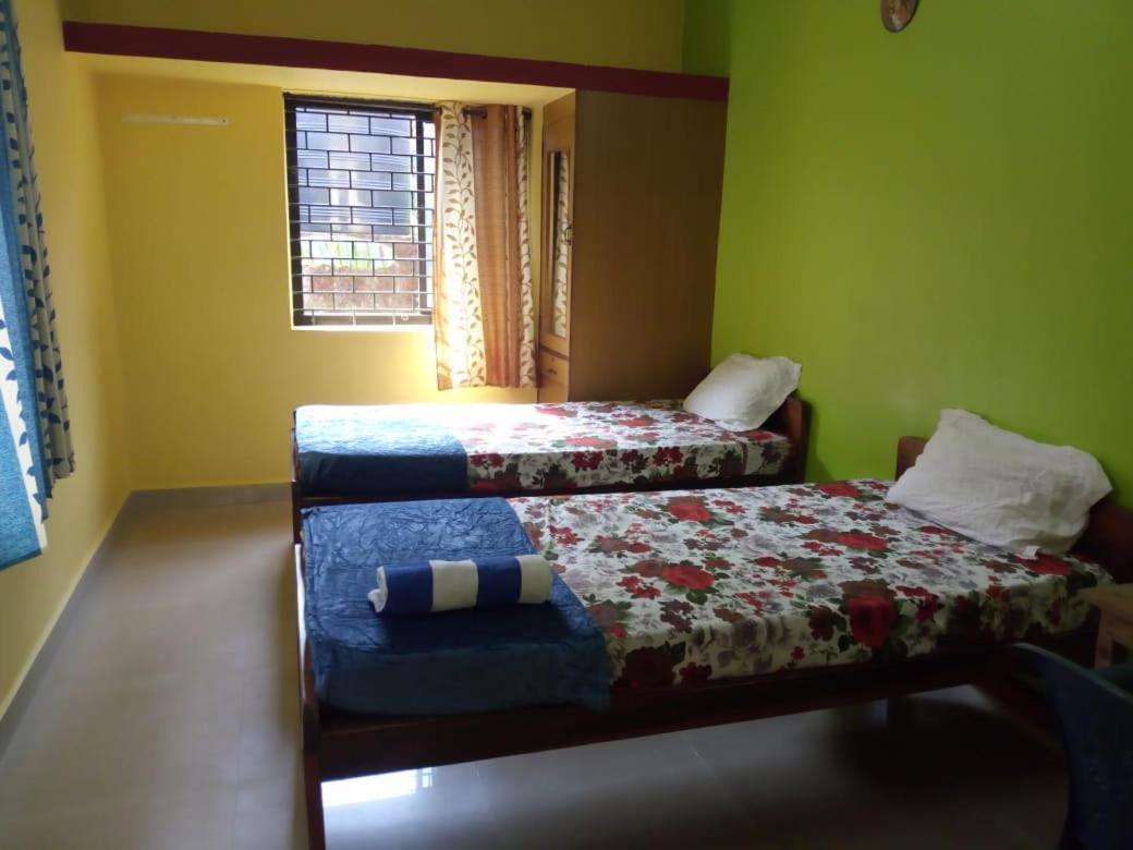Shiva Shanti Guest House Арамболь Экстерьер фото