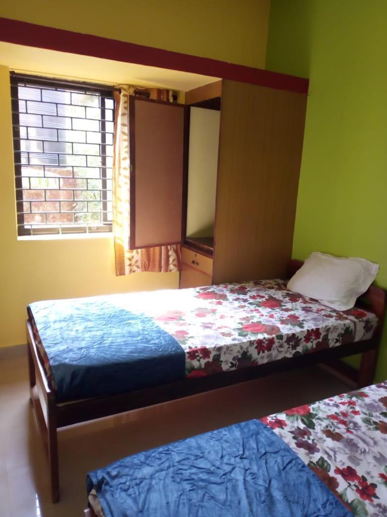 Shiva Shanti Guest House Арамболь Экстерьер фото