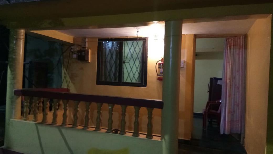 Shiva Shanti Guest House Арамболь Экстерьер фото